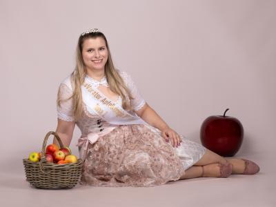 Apfelkönigin Nina I.